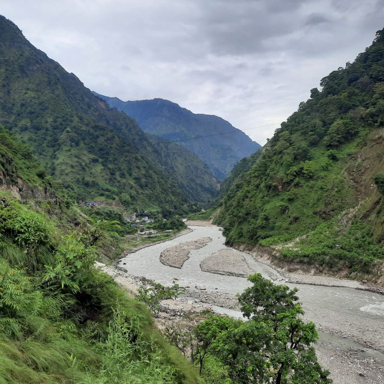 327B10E2-E625-4949-928E-138D6A6A73E6