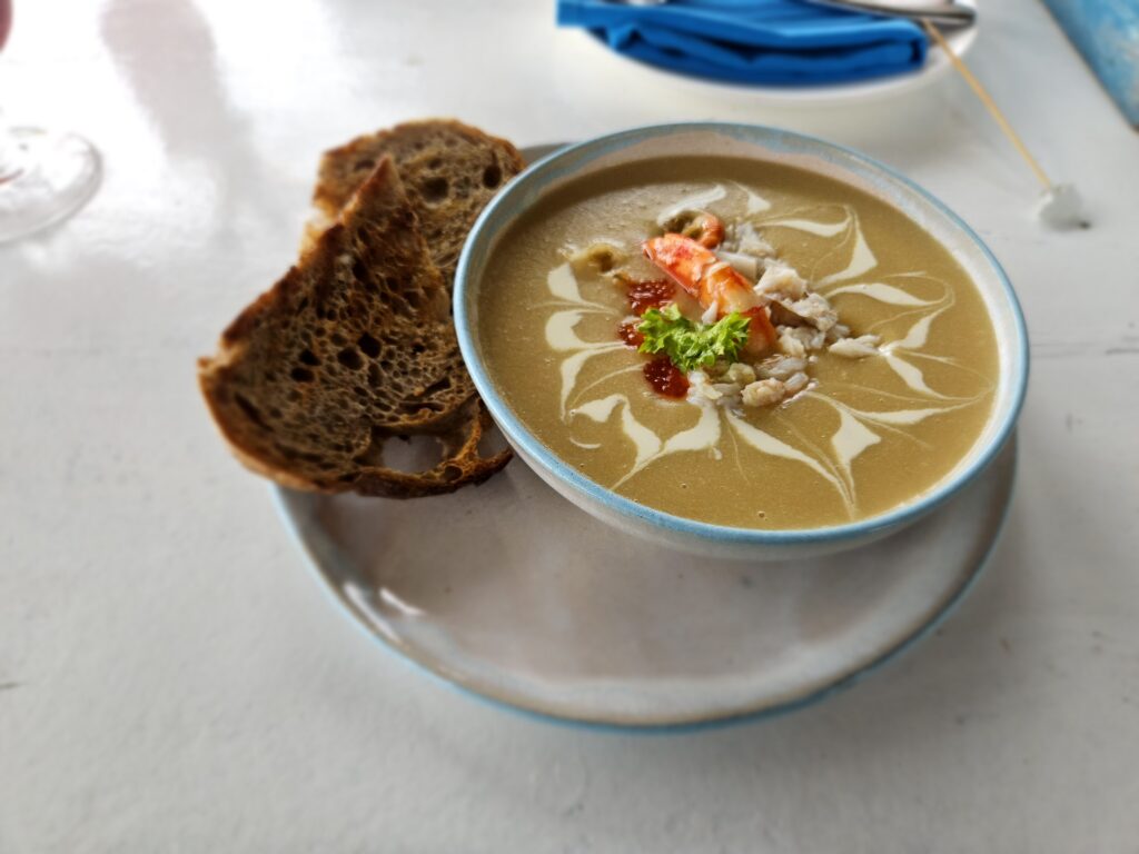 Hoi An - Fischsuppe am Strand